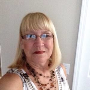 Meet your Posher, Denise